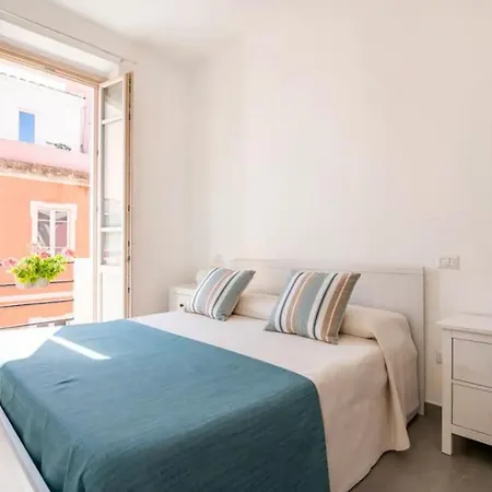 Karel בית הארחה 3*