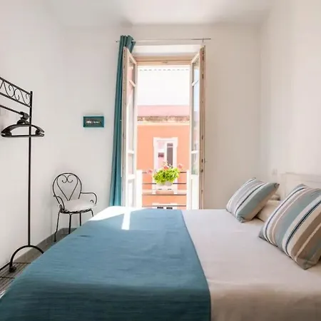 Karel Guest house *